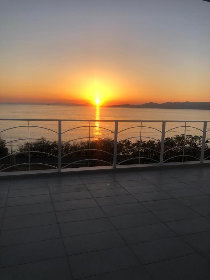 Dreamy Sunsets Faros Villa การิสโตส ภายนอก รูปภาพ